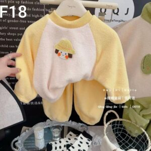 الرئيسية F18